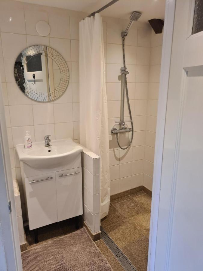 Bed & Breakfast 28 Appartement Met Prive Tuin Ассен Экстерьер фото
