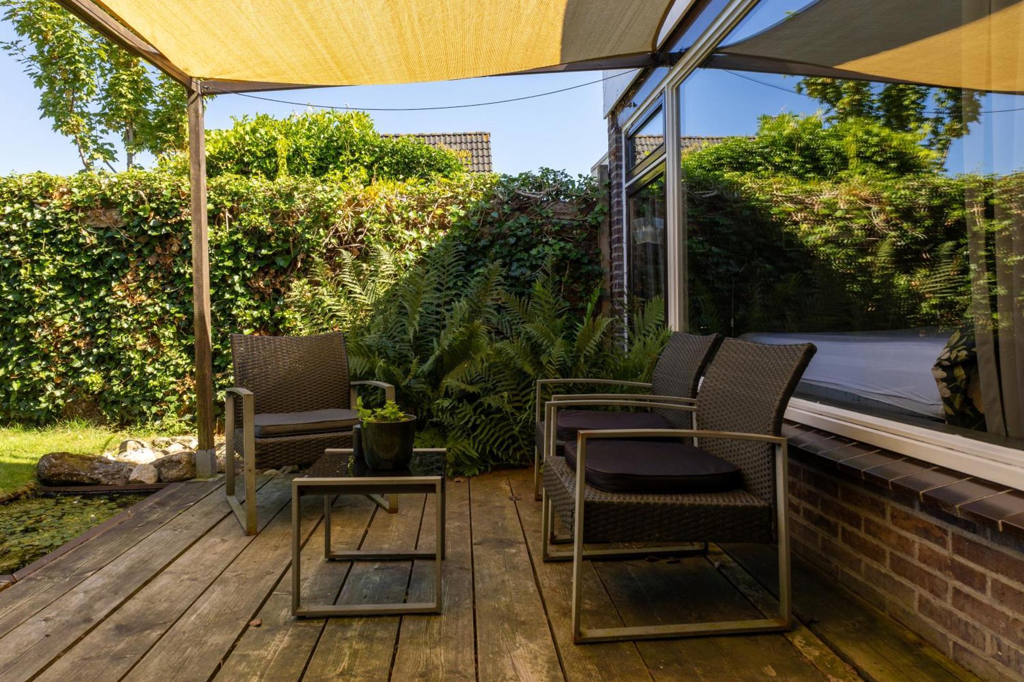 Bed & Breakfast 28 Appartement Met Prive Tuin Ассен Экстерьер фото